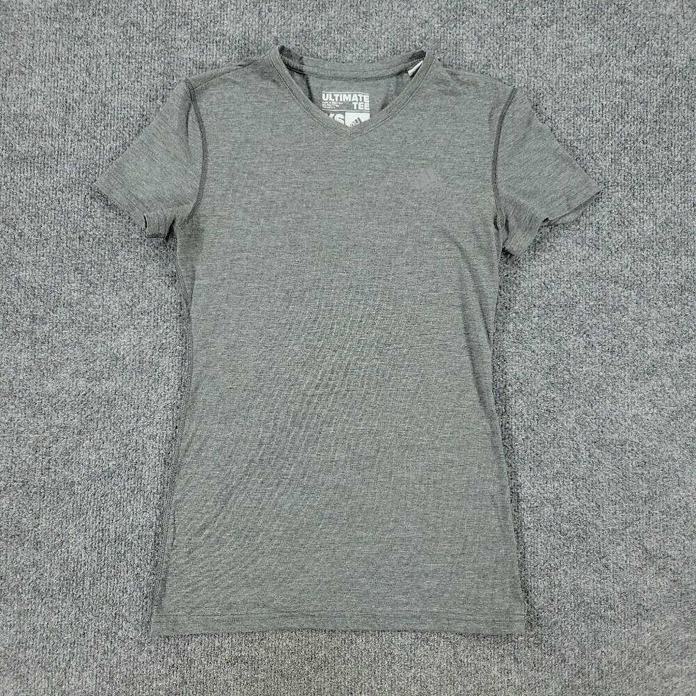Adidas Shirt Women XS Gray Climalite Ultimate Tee Graphic Short Sleeve Top Adult